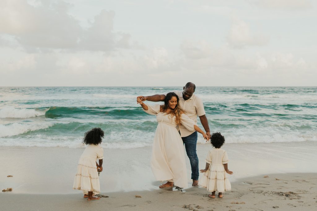 Beach Family Photoshoot Outfits